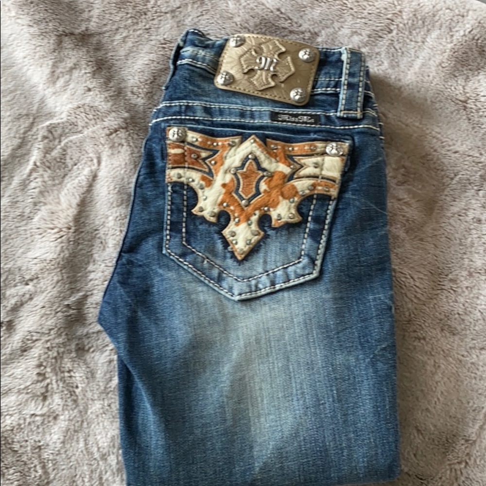 EUC Miss Me Skinny Jeans Cowhide